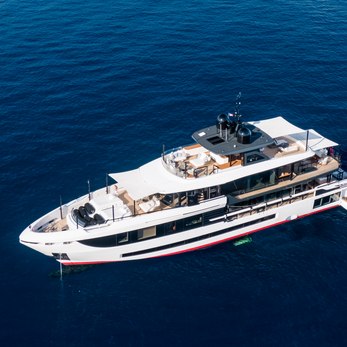 Multiple yacht exterior 3