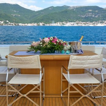 Gans yacht exterior 4