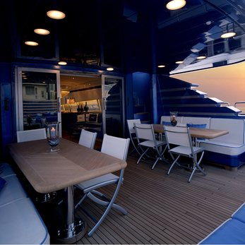 Exxtreme yacht interior 3