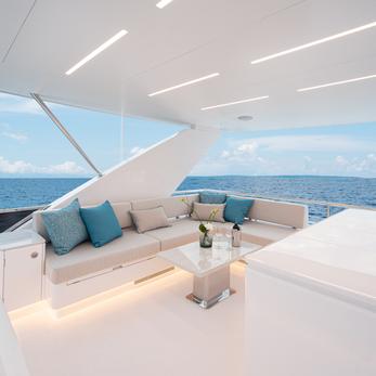 Island Soul yacht exterior 3