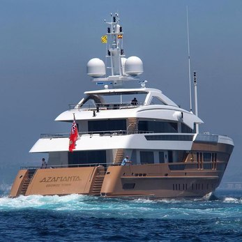 Azamanta yacht exterior 5