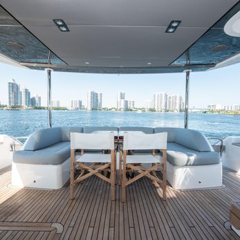 Janie II yacht exterior 4