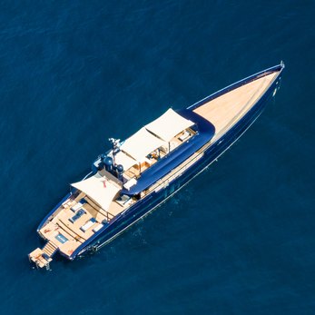 Blade II yacht exterior 3