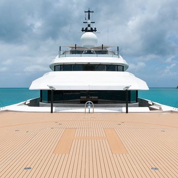 Quattroelle yacht exterior 2