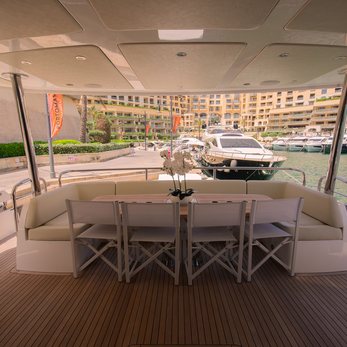Aino A yacht interior 4