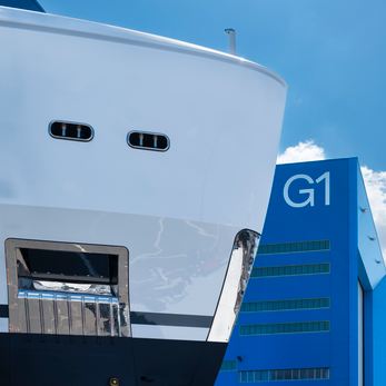 Lady Estey yacht exterior 6