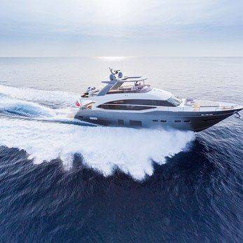 White Stuff yacht exterior 5