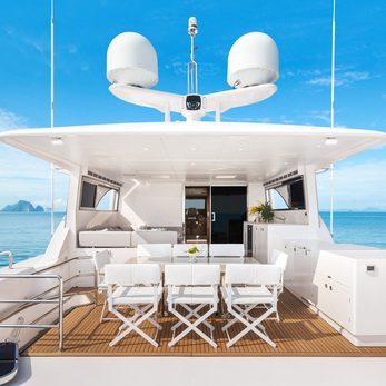 Zuri yacht exterior 3