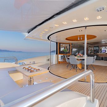 M.E.H yacht interior 3
