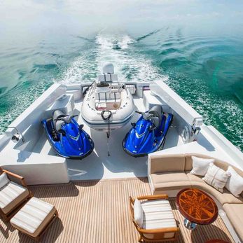 Probability yacht exterior 3