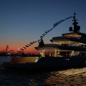 Gray Wolf yacht exterior 4