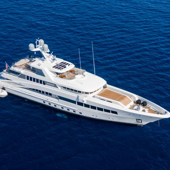 Rock.It yacht exterior 4