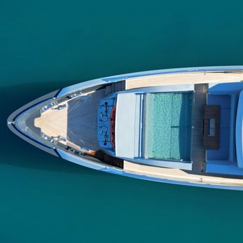Provocateur yacht interior 2