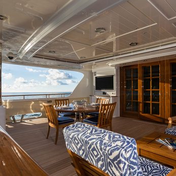 Onika yacht interior 3