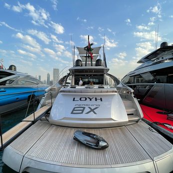 Loyh yacht exterior 2
