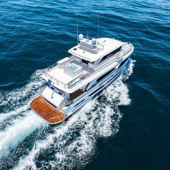 FD80/17 yacht exterior 5