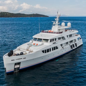 Kadimo's yacht exterior 2