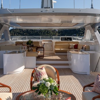 Seaflower yacht exterior 3