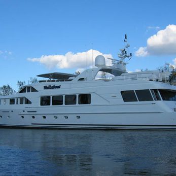 La Sirena yacht exterior 5