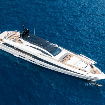 GoldenEye yacht exterior 2