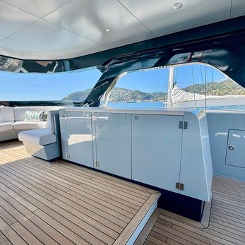 Adventure 780/ 01 yacht interior 2