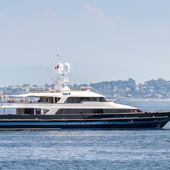 T.M. Blue One yacht exterior 3