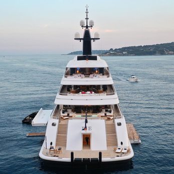 IJE yacht exterior 5