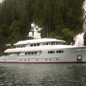 Marama yacht exterior 3