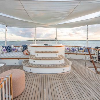 Calypso yacht exterior 3