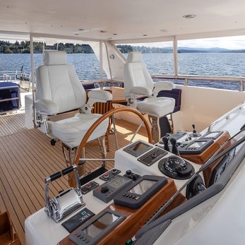 Ginger yacht interior 2