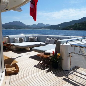 Ecstasea yacht exterior 4