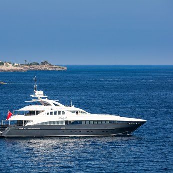 Lady L yacht exterior 2