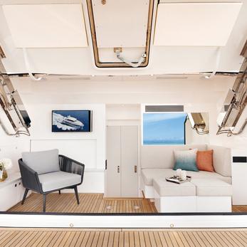 Sheri Lynn yacht interior 5