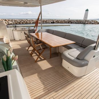 Moondancer yacht exterior 2