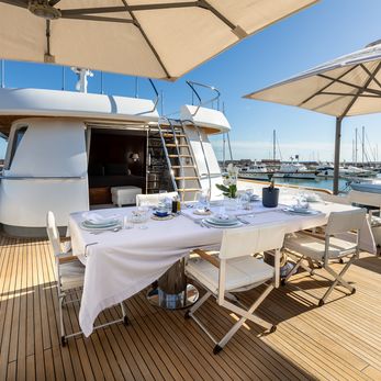 Tananai yacht exterior 3