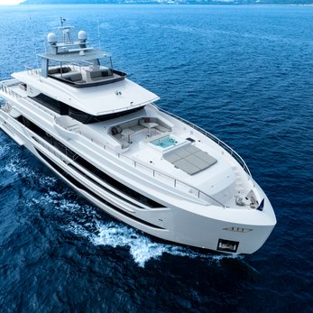 FD110/ 07 yacht exterior 2