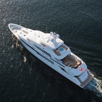 HH Noverra yacht exterior 2