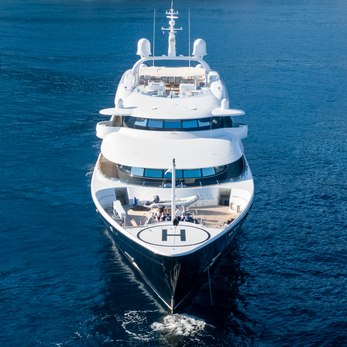 Carinthia VII yacht exterior 2