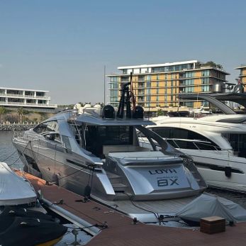 Loyh yacht exterior 5