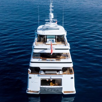 Aelia yacht exterior 4