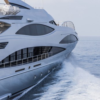 Panthera yacht exterior 3