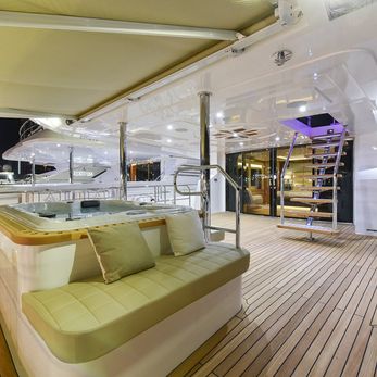 Amore yacht interior 4