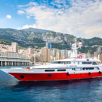 Lady Ann Magee yacht exterior 5