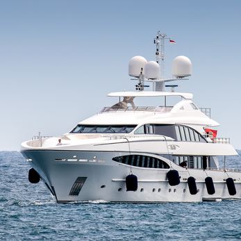 Yalla yacht exterior 3