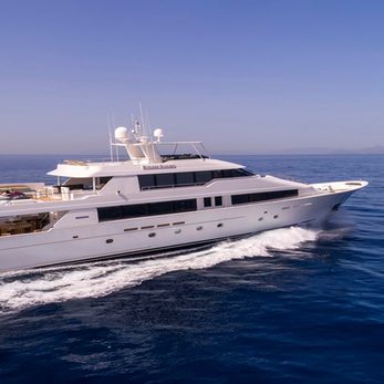 Endless Summer yacht exterior 5