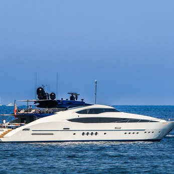 Stealth yacht exterior 2