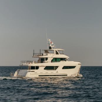 Sayna yacht exterior 5