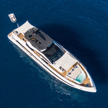 Artemis yacht exterior 2