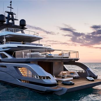 Tanelorn yacht exterior 5