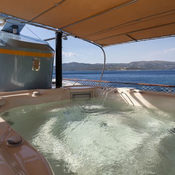 Donna Del Mare yacht exterior 2